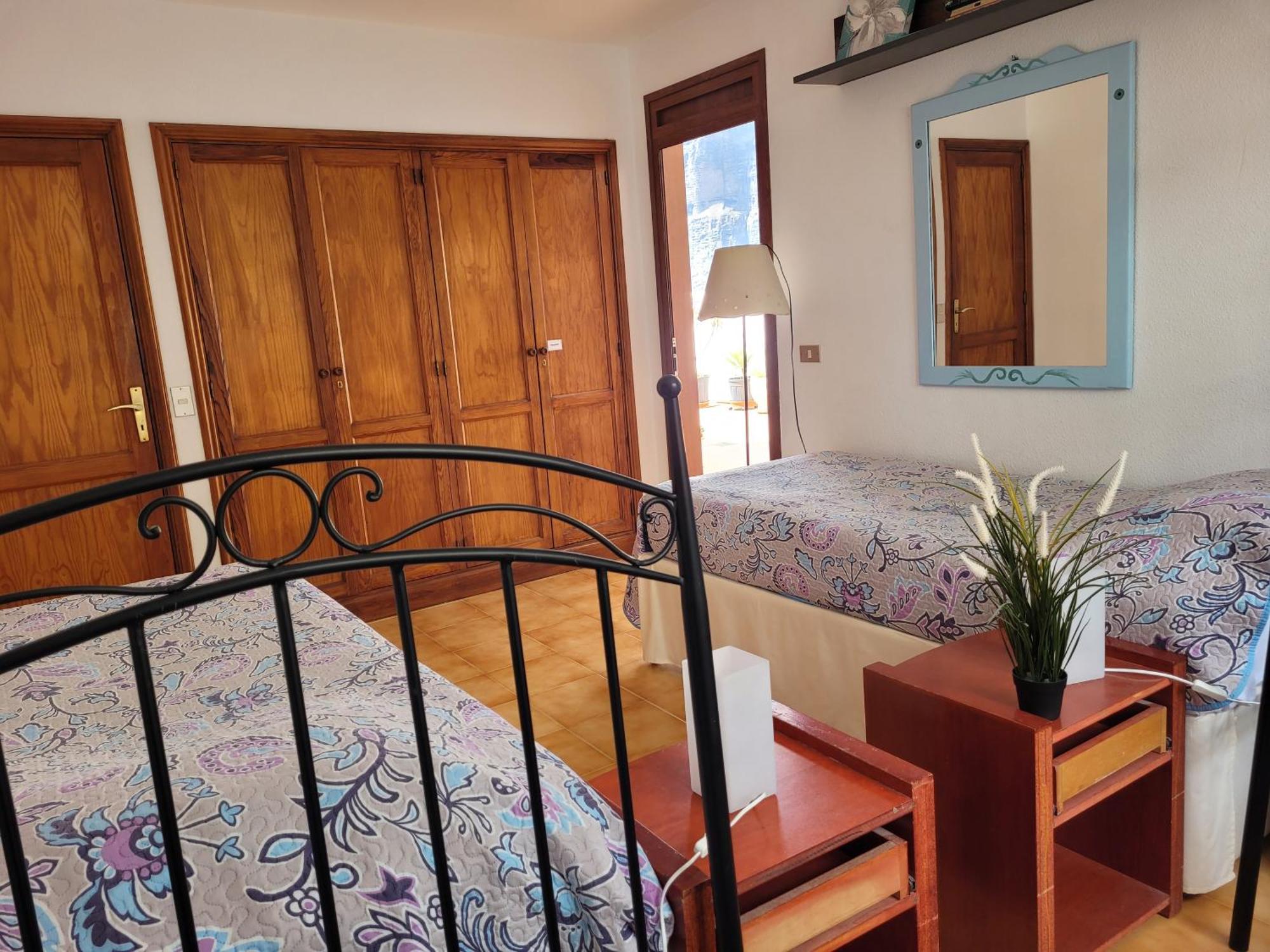 아칸티라도 Penthouse De Roca In Poblado Marinero 아파트 외부 사진