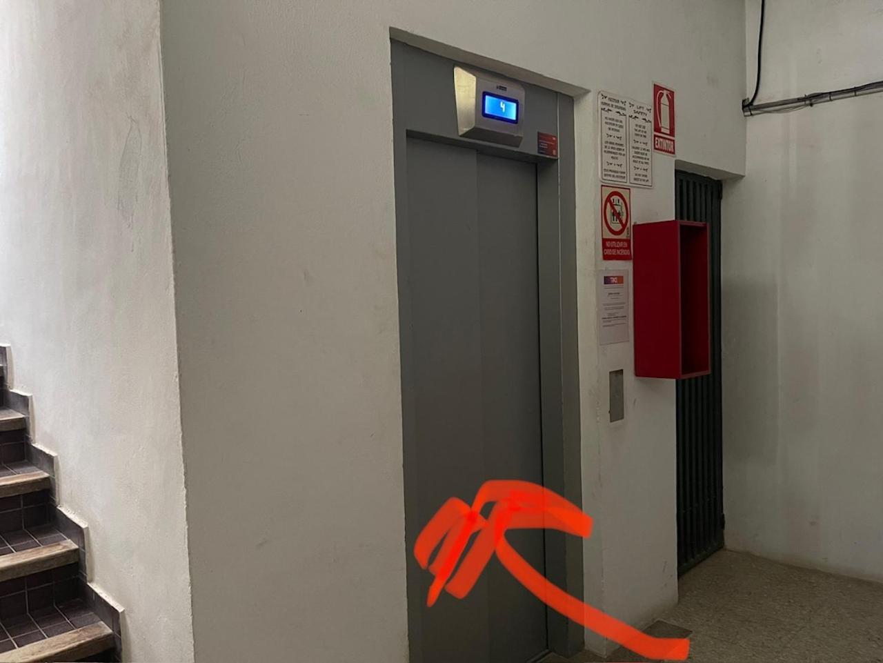 아칸티라도 Penthouse De Roca In Poblado Marinero 아파트 외부 사진